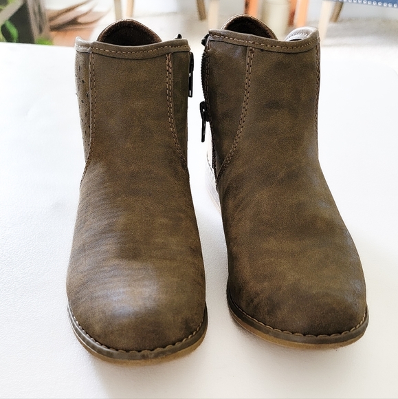 Rocket Dog Women's Brown Ankle Boots Size 7.5 - Picture 3 of 8